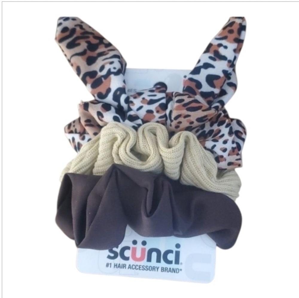 Scunci Leopard and Neutral Scrunchie Three Scrunchies